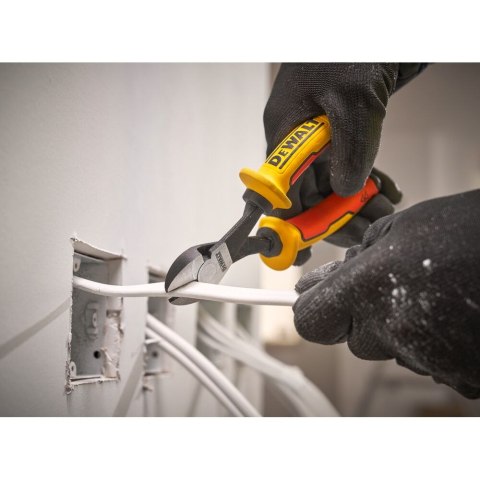 SZCZYPCE BOCZNE DO CIĘCIA  VDE 160MM DEWALT DWHT82801-0