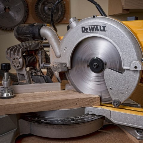 TARCZA PILARSKA 250X30MM, 24 ZĘBY DEWALT DT4301-QZ