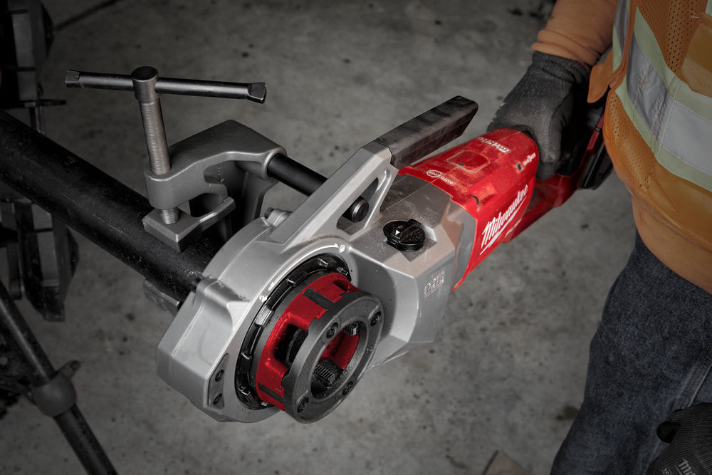 Milwaukee M18 FPT2-121C GWINTOWNICA DO RUR 2" Z OPCJĄ ŚLEDZENIA I OCHRONY NARZĘDZI ONE-KEY™ Milwaukee M18 FPT2-121C GWINTOWNICA DO RUR 2" Z OPCJĄ ŚLEDZENIA I OCHRONY NARZĘDZI ONE-KEY™