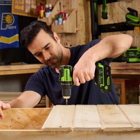 24V zestaw narzędzi Greenworks CK321 wkrętarka, zakrętarka, ładowarka, 2x aku 2Ah, futerał