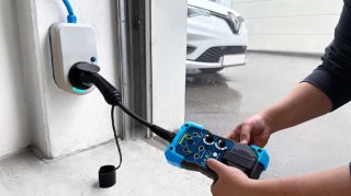 Adapter testowy PAN WALLBOXTESTER do stacji ładowania AC pojazdów elektrycznych KAT III 600V