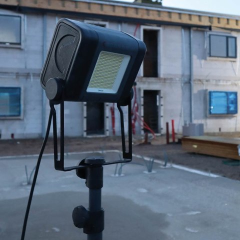 Lampa do oświetlania dużych obszarów roboczych 40000 lm Scangrip SITE LIGHT 40 03.5268 w walizce transportowej 49.0389