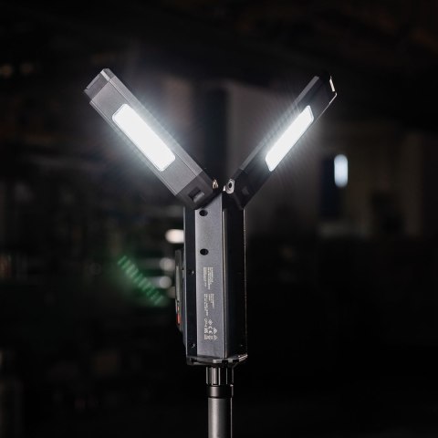 Lampa robocza z dwiema głowicami 2500 lm ze statywem TOWER COMPACT CONNECT 03.6110C