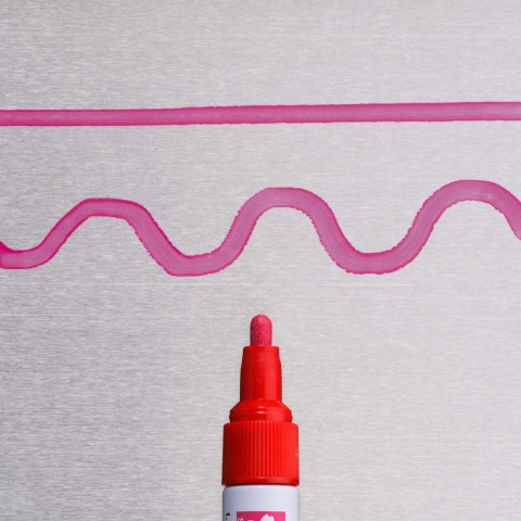 Marker Paint ze średnią czerwoną końcówką, Sakura
