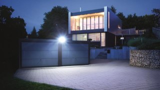 Naświetlacz z czujnikiem Steinel XLED PRO 240 LED PIR 19,3W 3000K 2124lm IP44 IK03 230V antracytowy / tworzywo sztuczne
