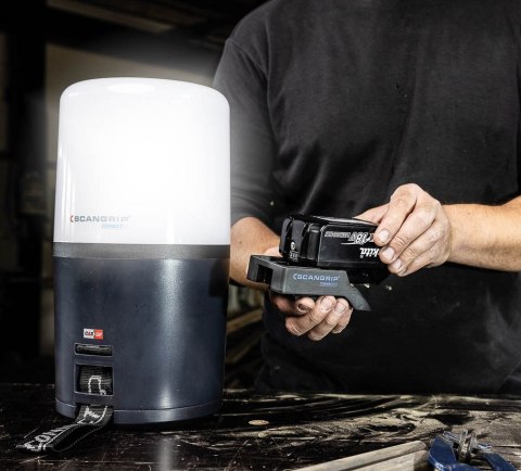 Nieoślepiająca akumulatorowa lampa robocza 360 stopni 6000 lm AREA 6 CONNECT 03.6108C